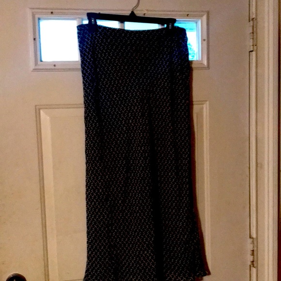 Style & Co - Picture 2 of 7